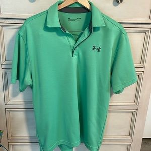 Men’s under Armour loose fit heat gear polo large green